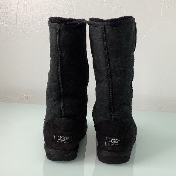 UGG Classic tall black leather boot size 7 EUC - Picture 3 of 15